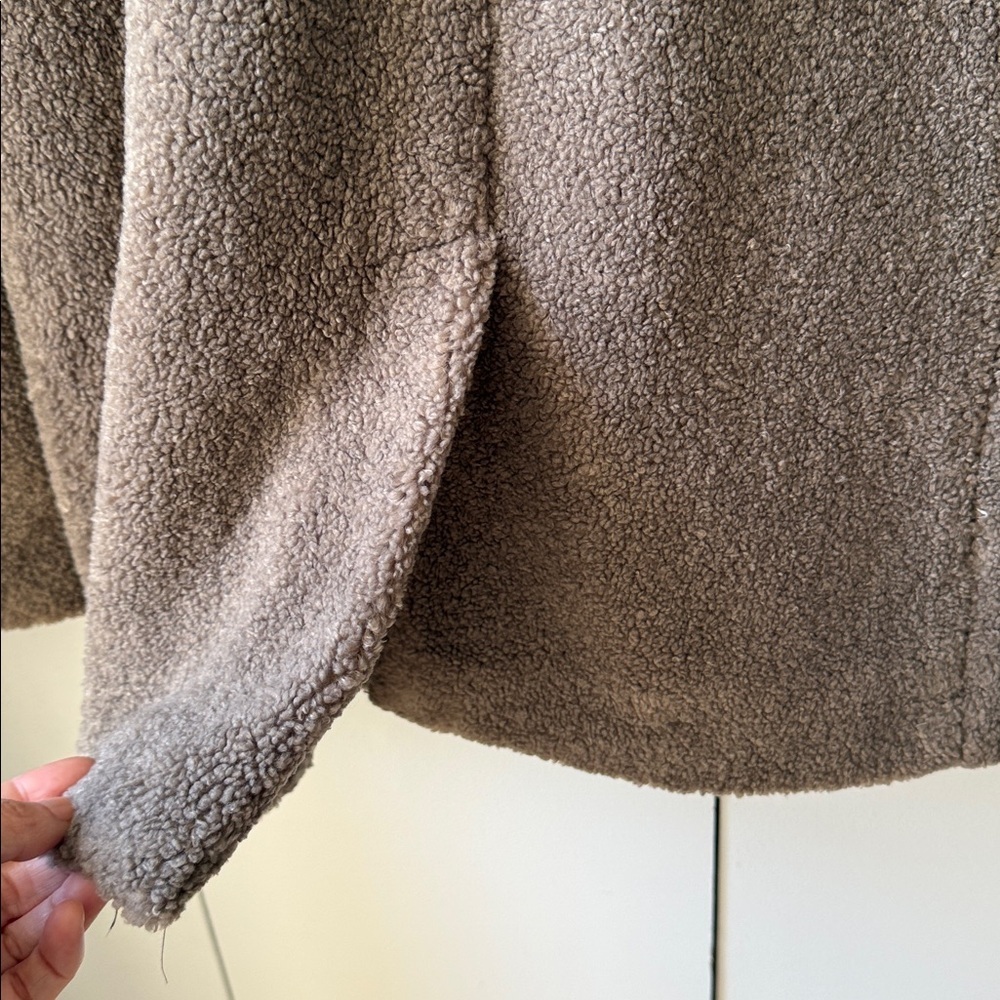 Banana Republic Women's Brown Teddy Coat - Picture 5 of 6